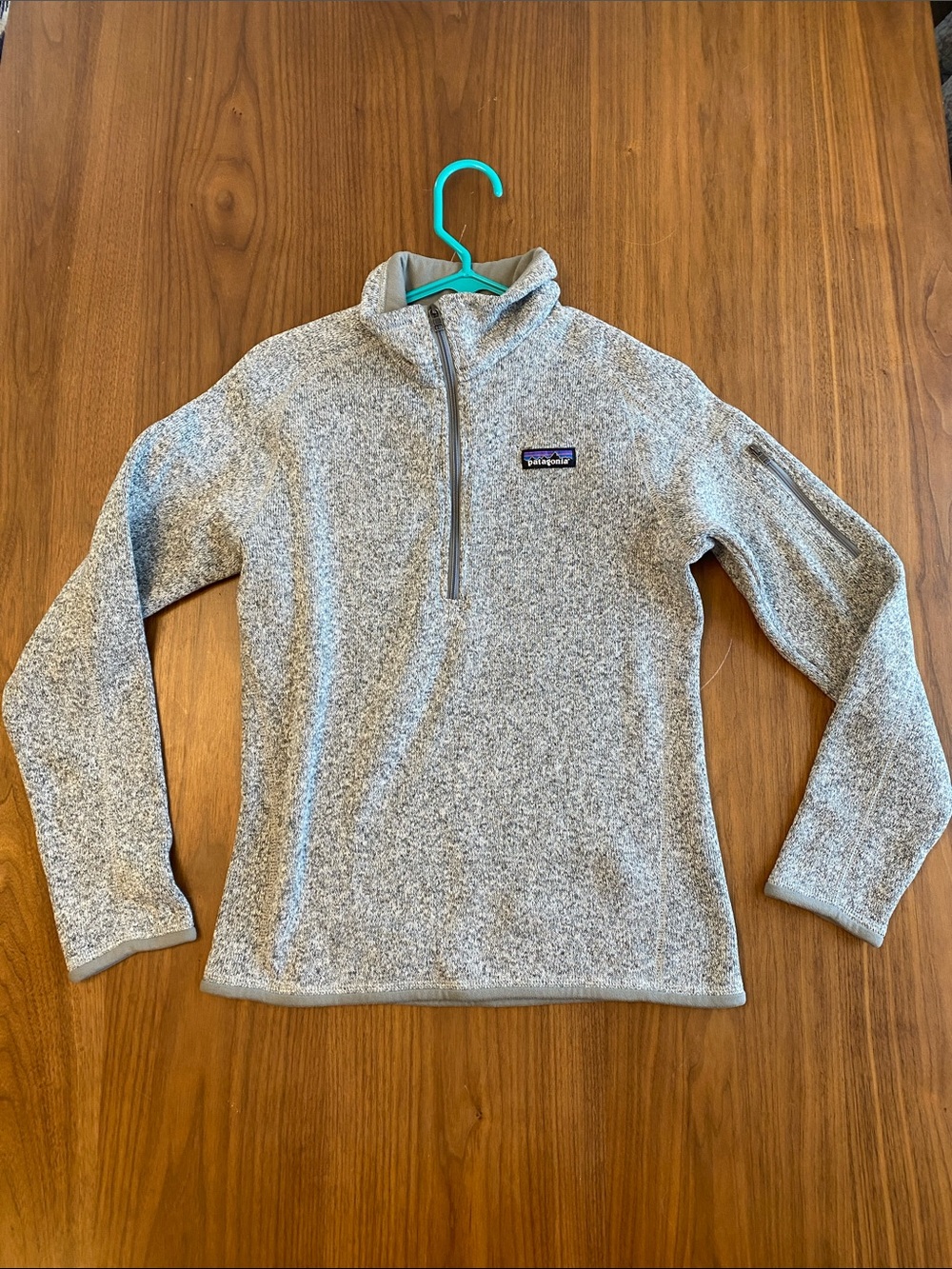 Women’s Patagonia Light Gray Heather Half-Zip Fleece Pullover